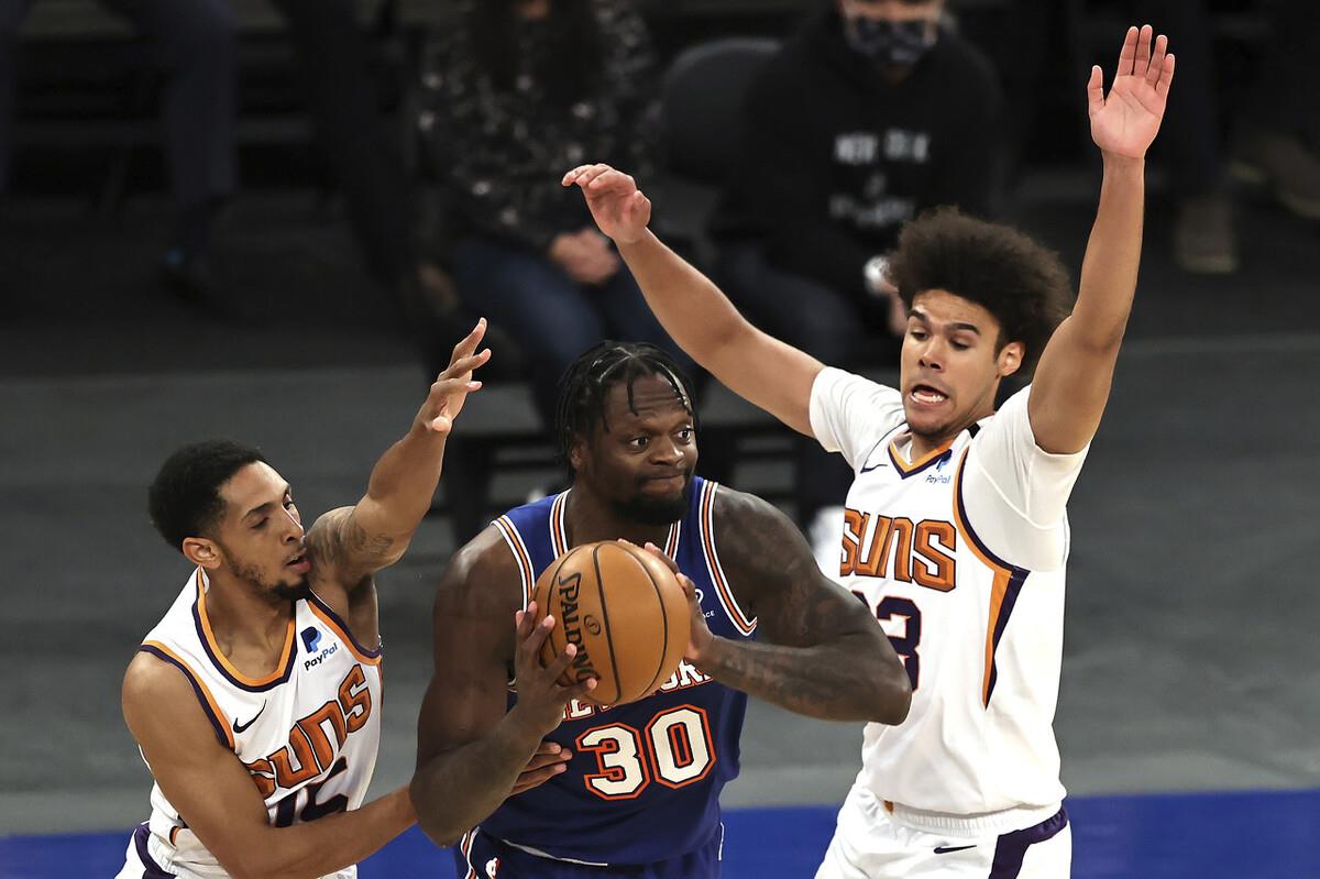 马来西亚队鏖战泰国队，黄鸭组合状态火热