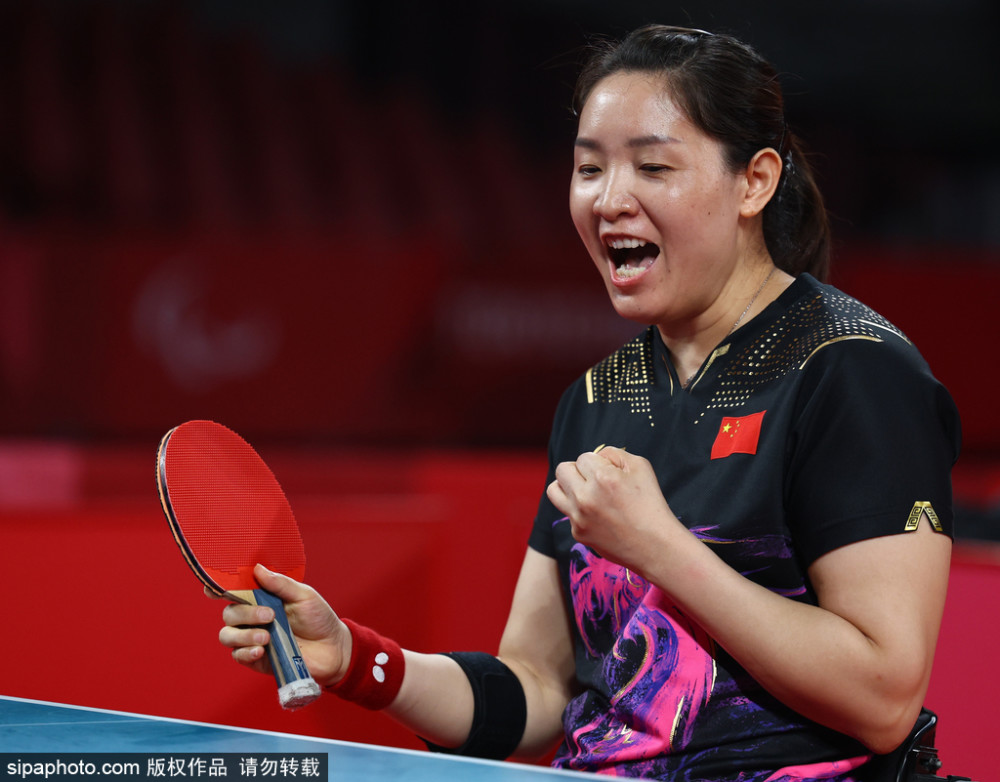 瑞典队轻取日本队,波尔关键制胜 瑞典队轻取日本队,波尔关键制胜