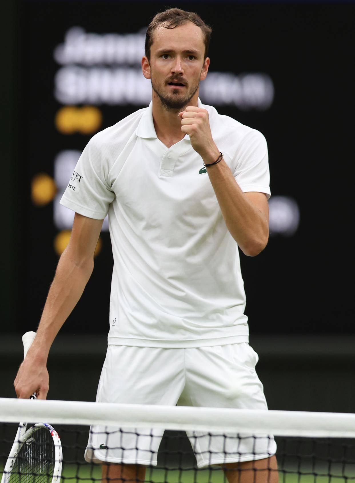 温网力克拉沃尔杯，梅德韦杰夫状态火热