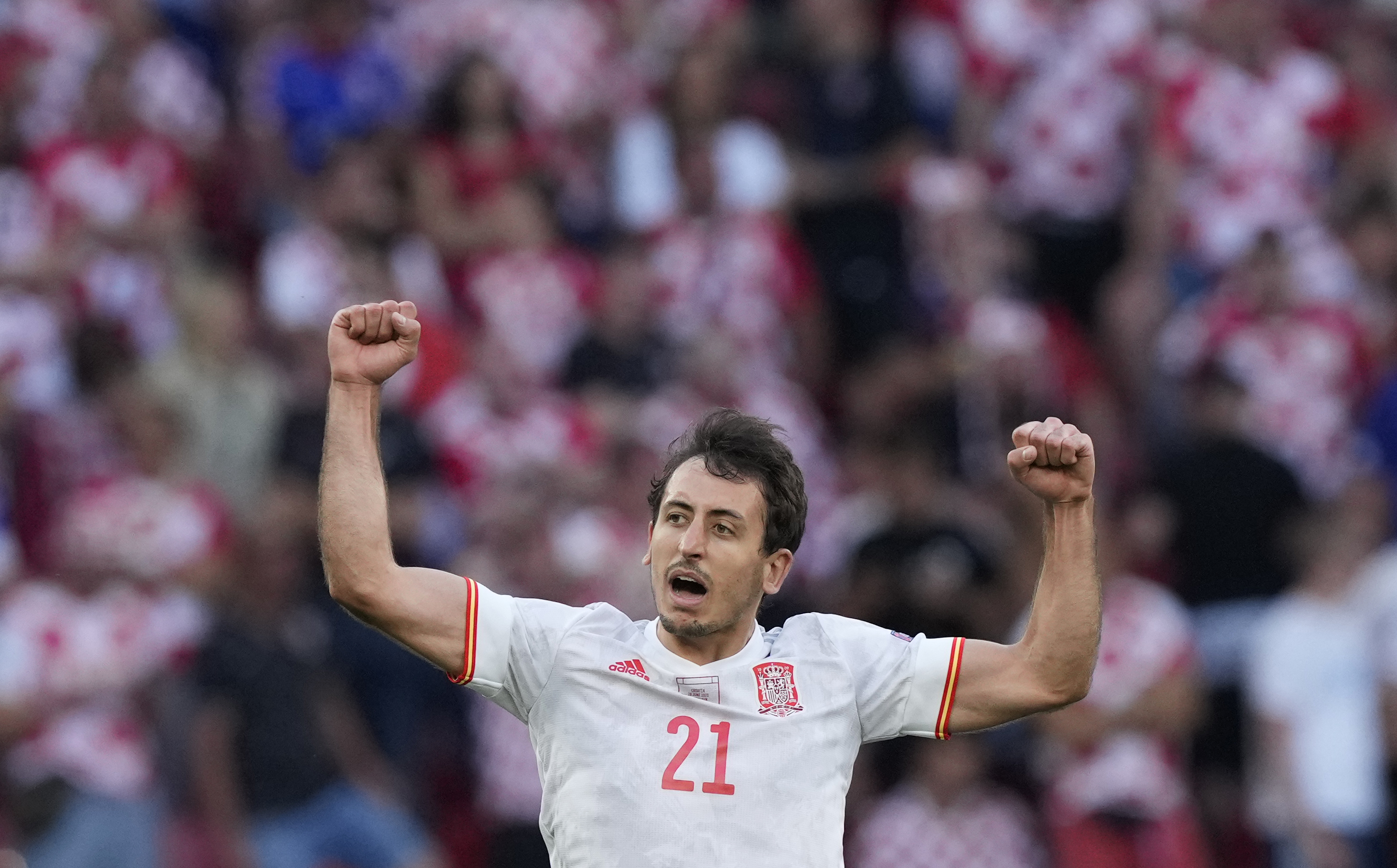 巴萨完胜葡萄牙，奥亚尔萨瓦尔高光表现