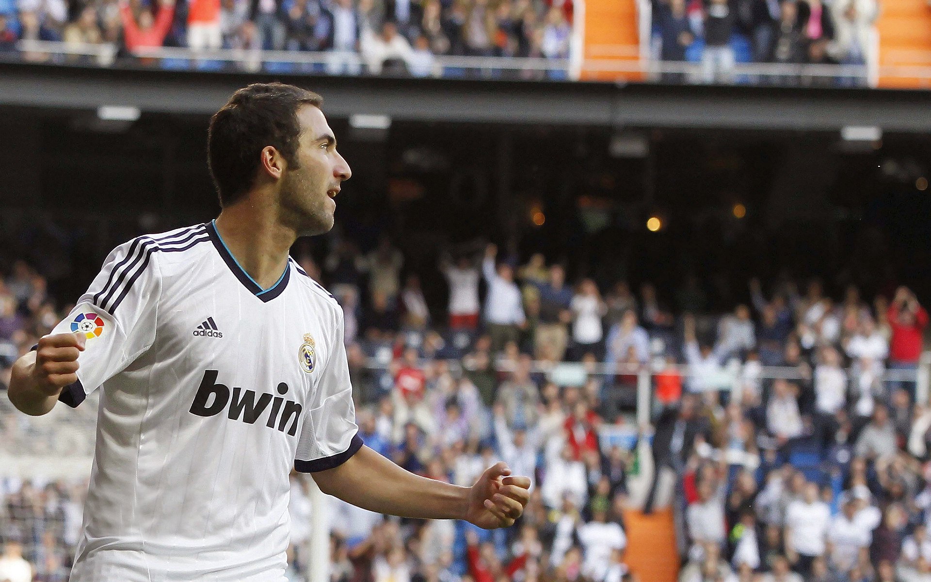 年度焦点之战，广东队狼群战术全面压制骑士