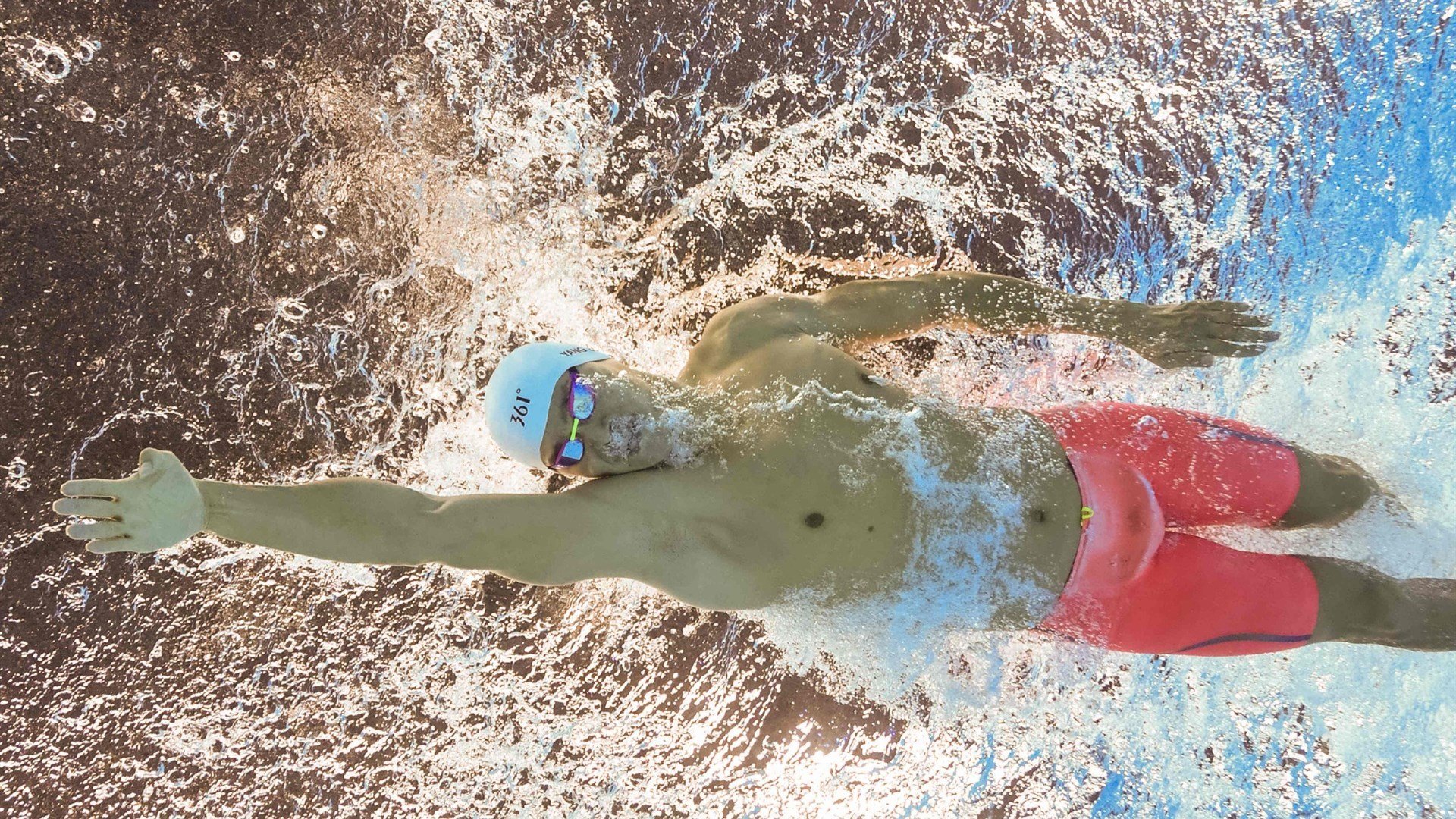 钢铁洪流对决加勒比壁垒，马赛战术体系如何将牙买加逼至绝境