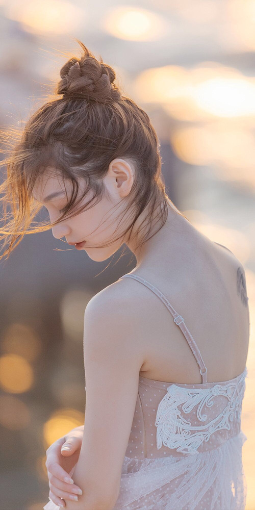 以一记写进史诗的弧线，瑞士孤胆英雄恩佐将绝境轰成坦途