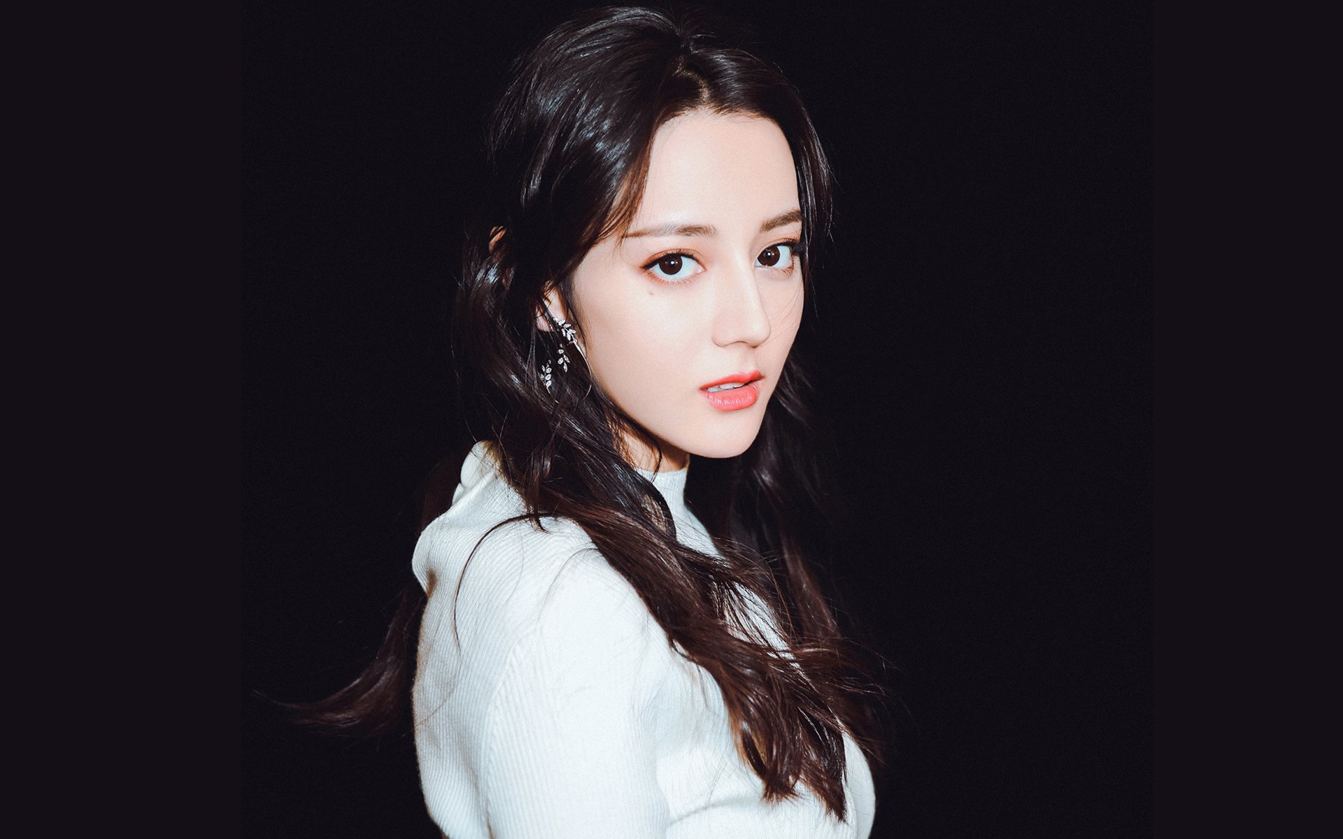 唯一主宰，德里赫特在里昂对阵阿尔及利亚比赛中的走势掌控