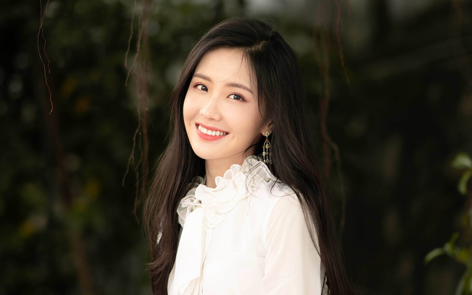 跨越时空的竞技之心，马刺的绝杀意志与莫兰特在德甲赛场的手起刀落